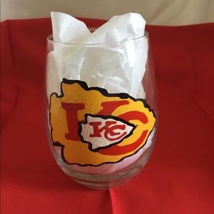Kansas City Chiefs handpainted wine glass 21oz new